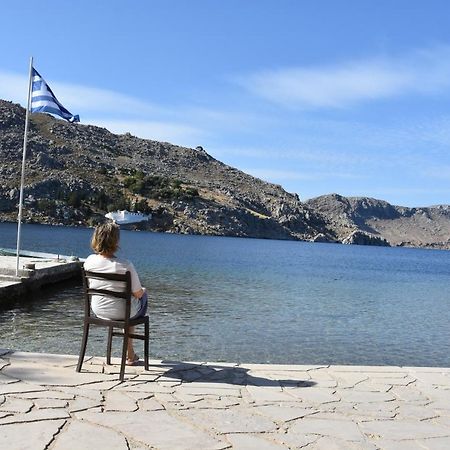 Metapontis Studios Symi Exteriör bild