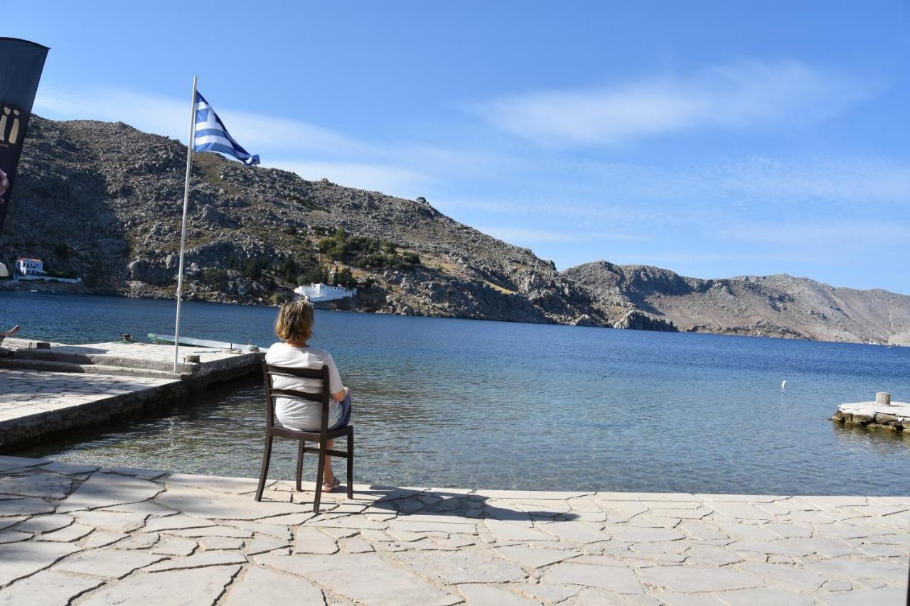 Metapontis Studios Symi Exteriör bild