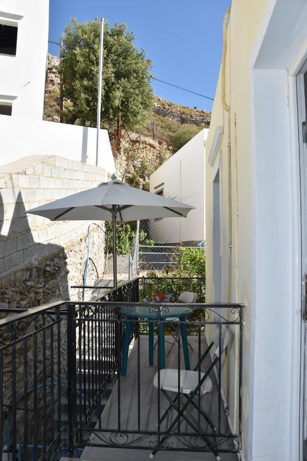 Metapontis Studios Symi Exteriör bild